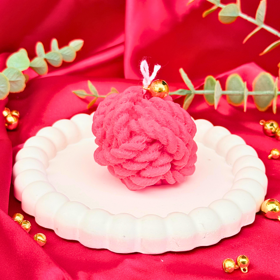 Woolen Ball Candle