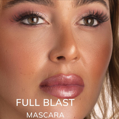 Full Blast Mascara