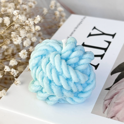 Woolen Ball Candle